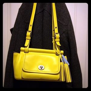 Authentic Coach Purse*** EUC!!